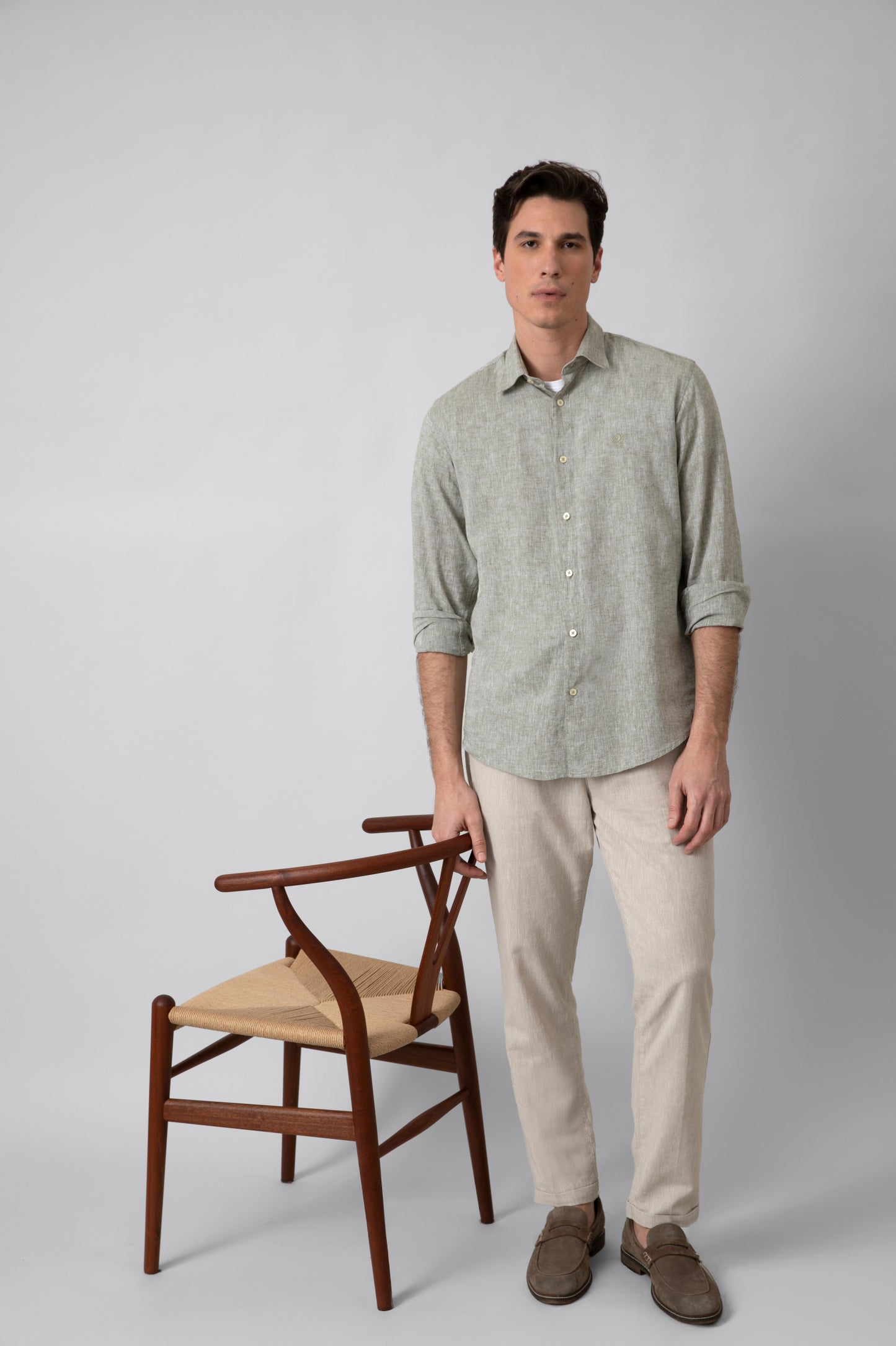 Linen-cotton blend trousers
