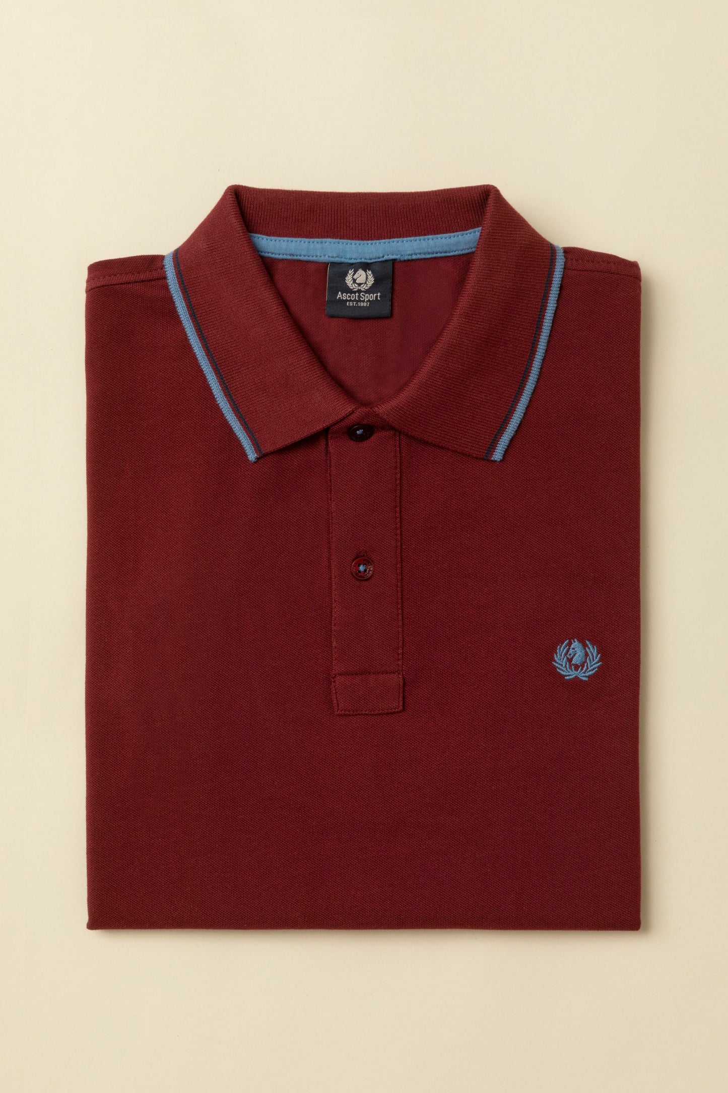 Cotton piqué polo shirt with logo under the collar and double contrast on the collar and cuffs