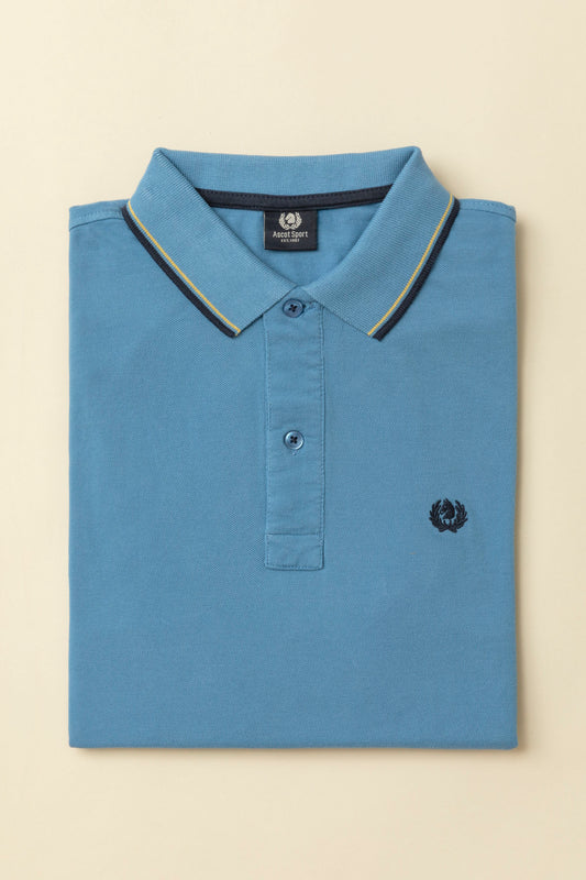 Cotton piqué polo shirt with logo under the collar and double contrast on collar and cuffs