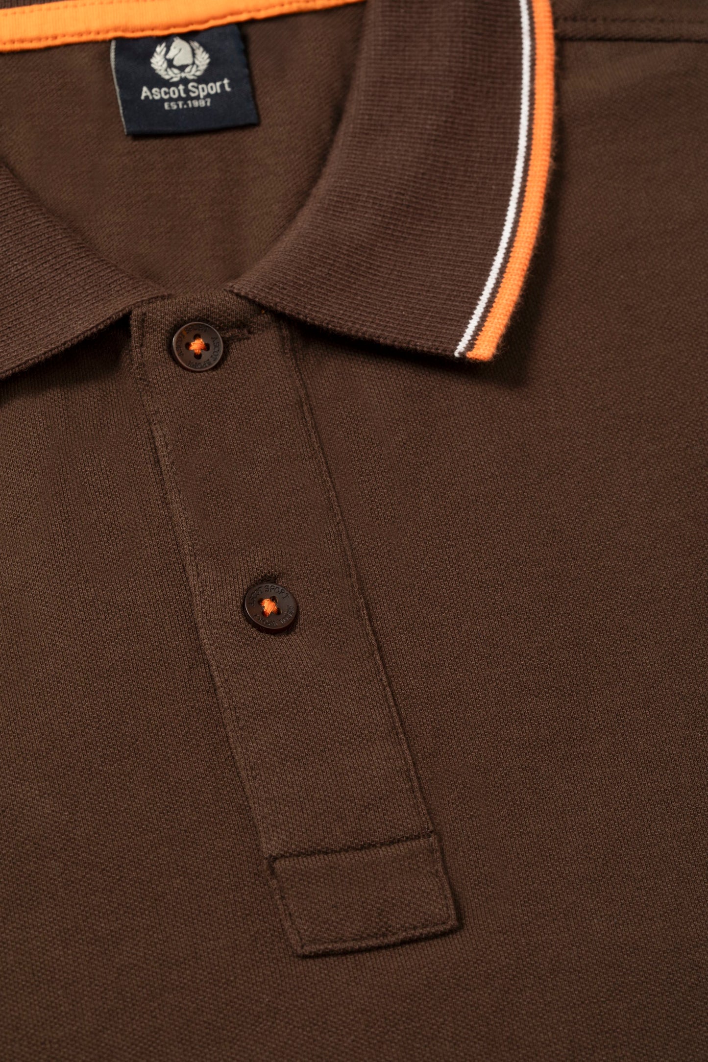 Cotton piqué polo shirt with logo under the collar and double contrast on collar and cuffs