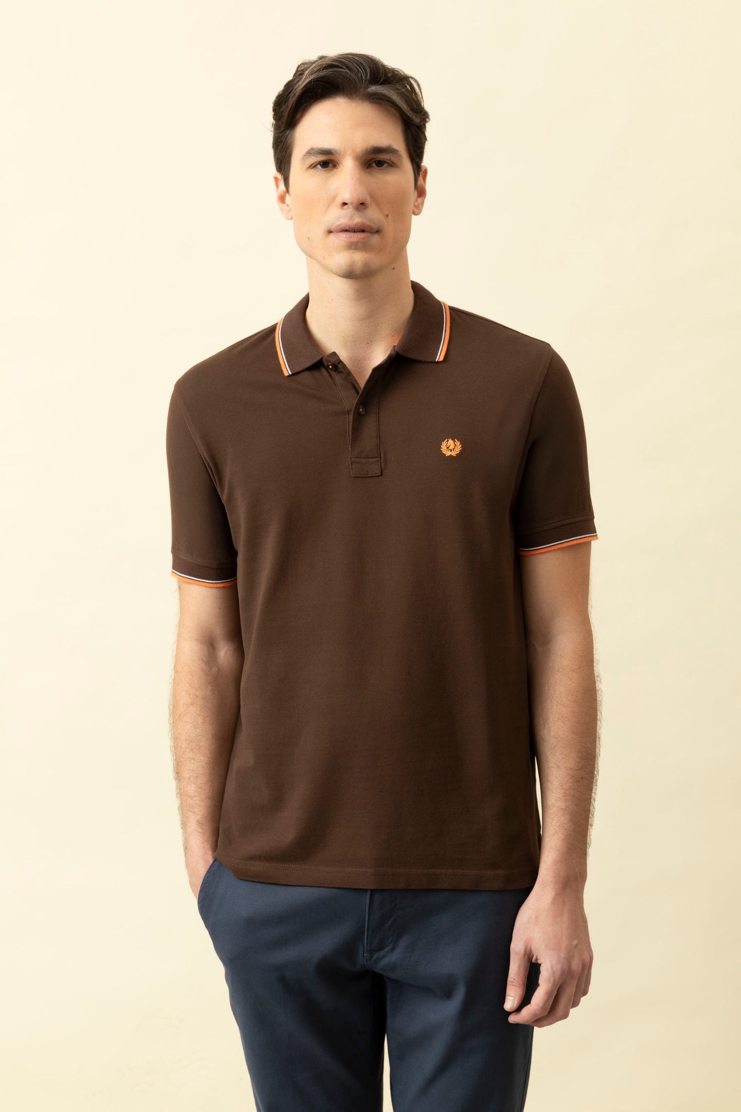 Cotton piqué polo shirt with logo under the collar and double contrast on collar and cuffs