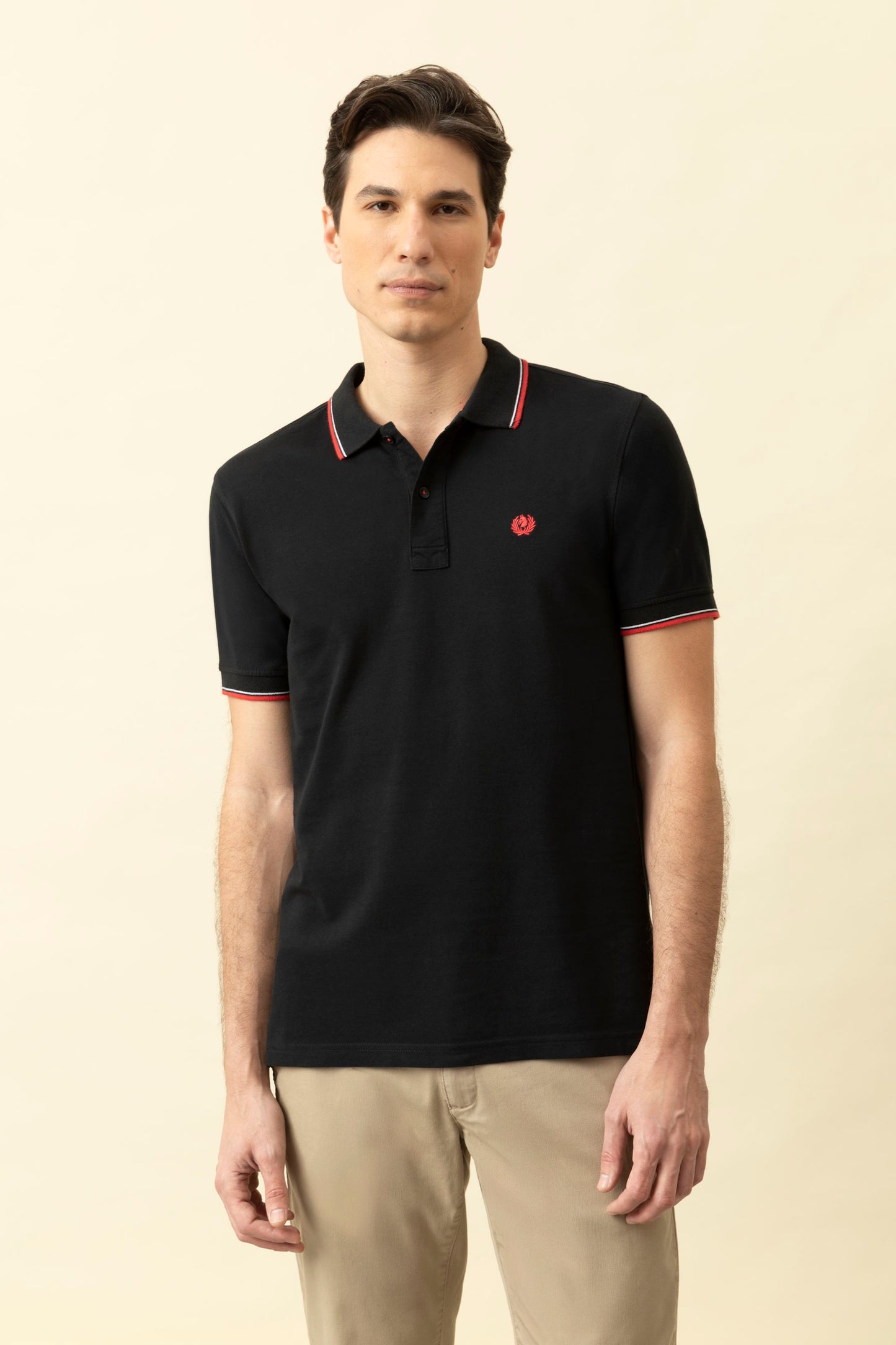 Cotton piqué polo shirt with logo under the collar and double contrast on collar and cuffs