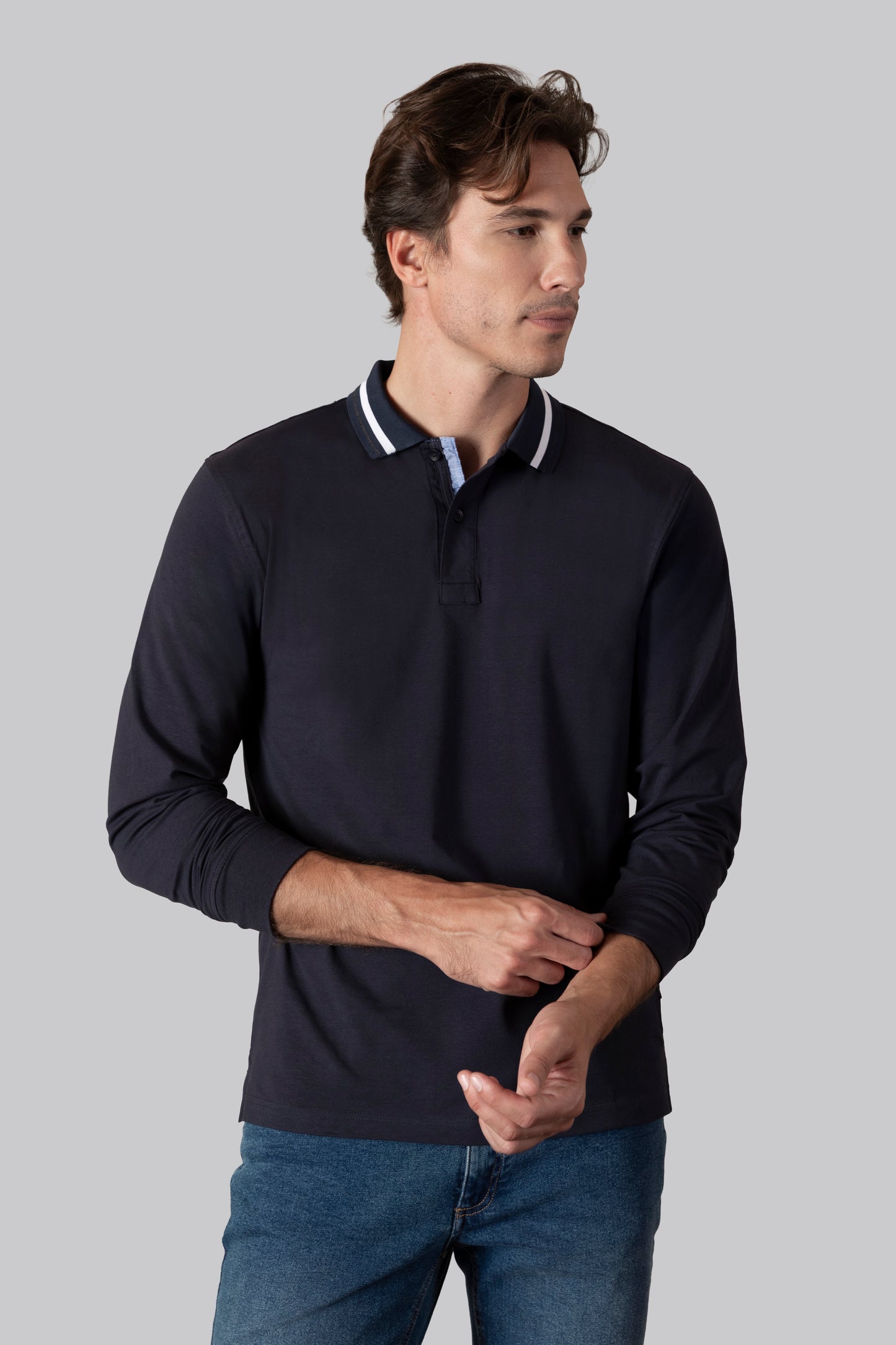 BiStretch jersey polo with contrasting detail on the collar