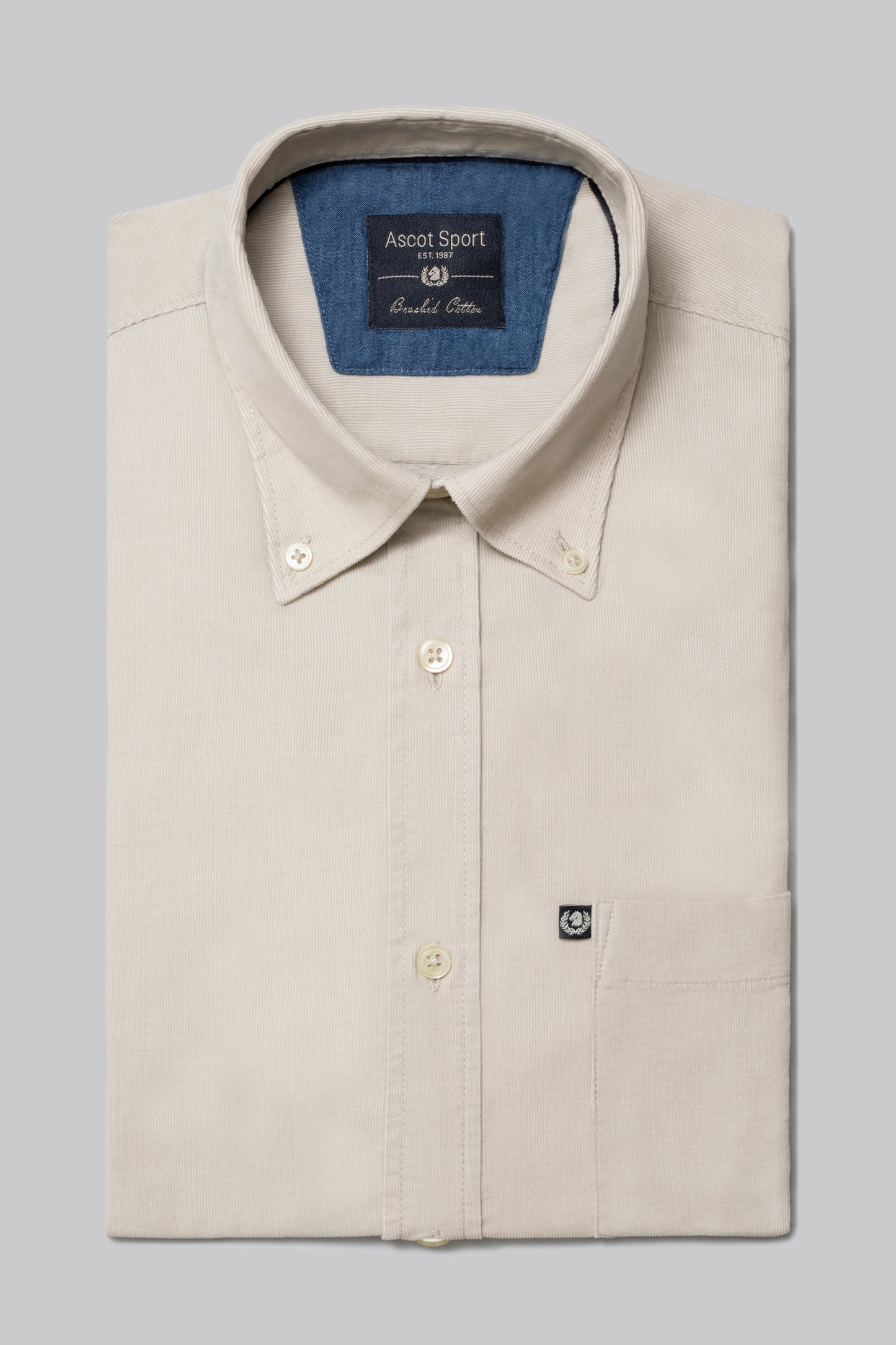 Camicia in velluto mille righe con taschino e collo button down