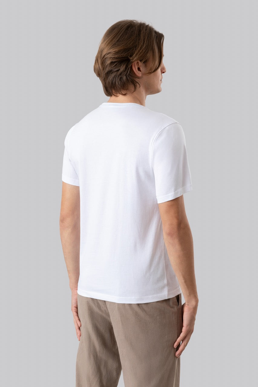 T-shirt 100% cotton with contrasting embroidery