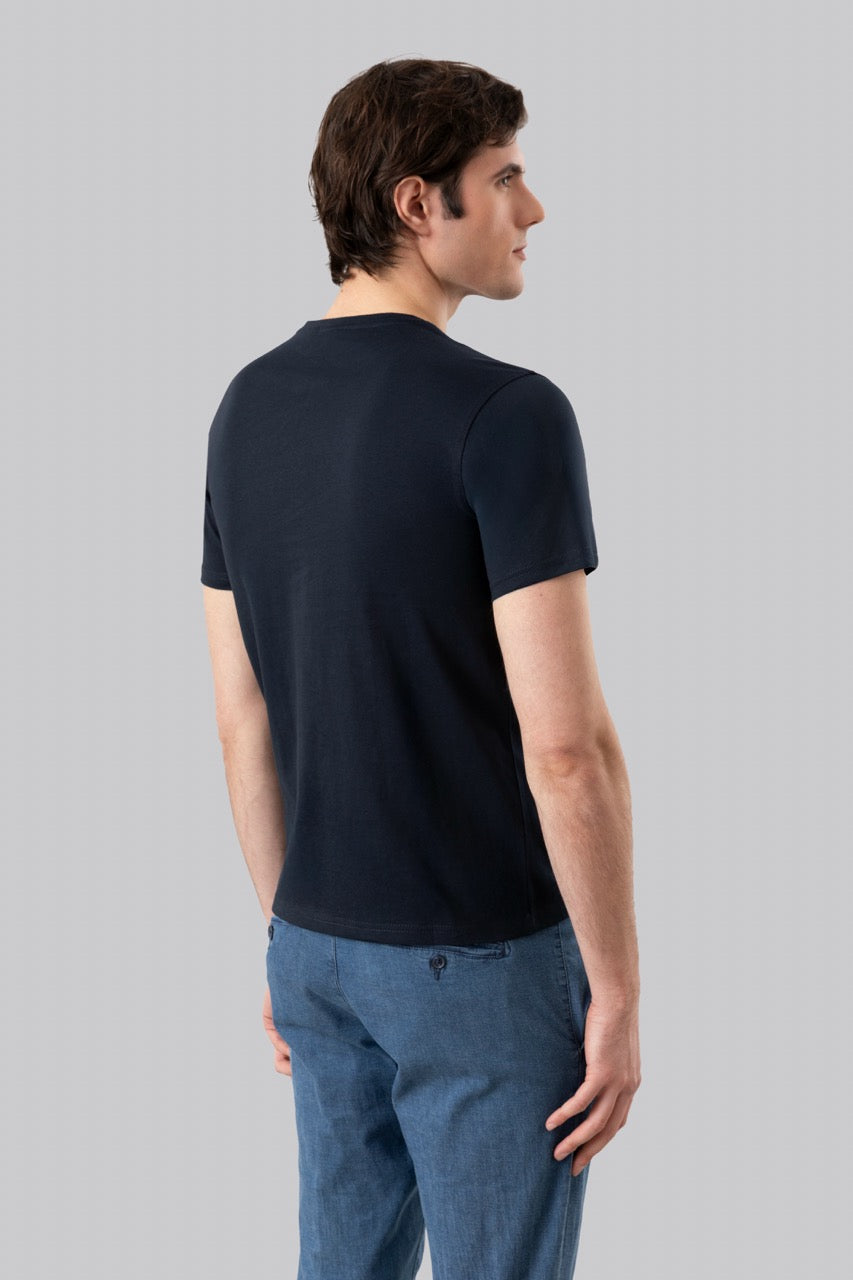 T-Shirt 100% cotton with contrasting embroidery