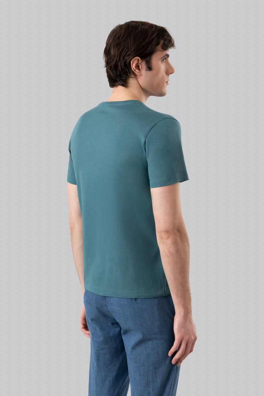 T-shirt 100% cotton with contrasting embroidery