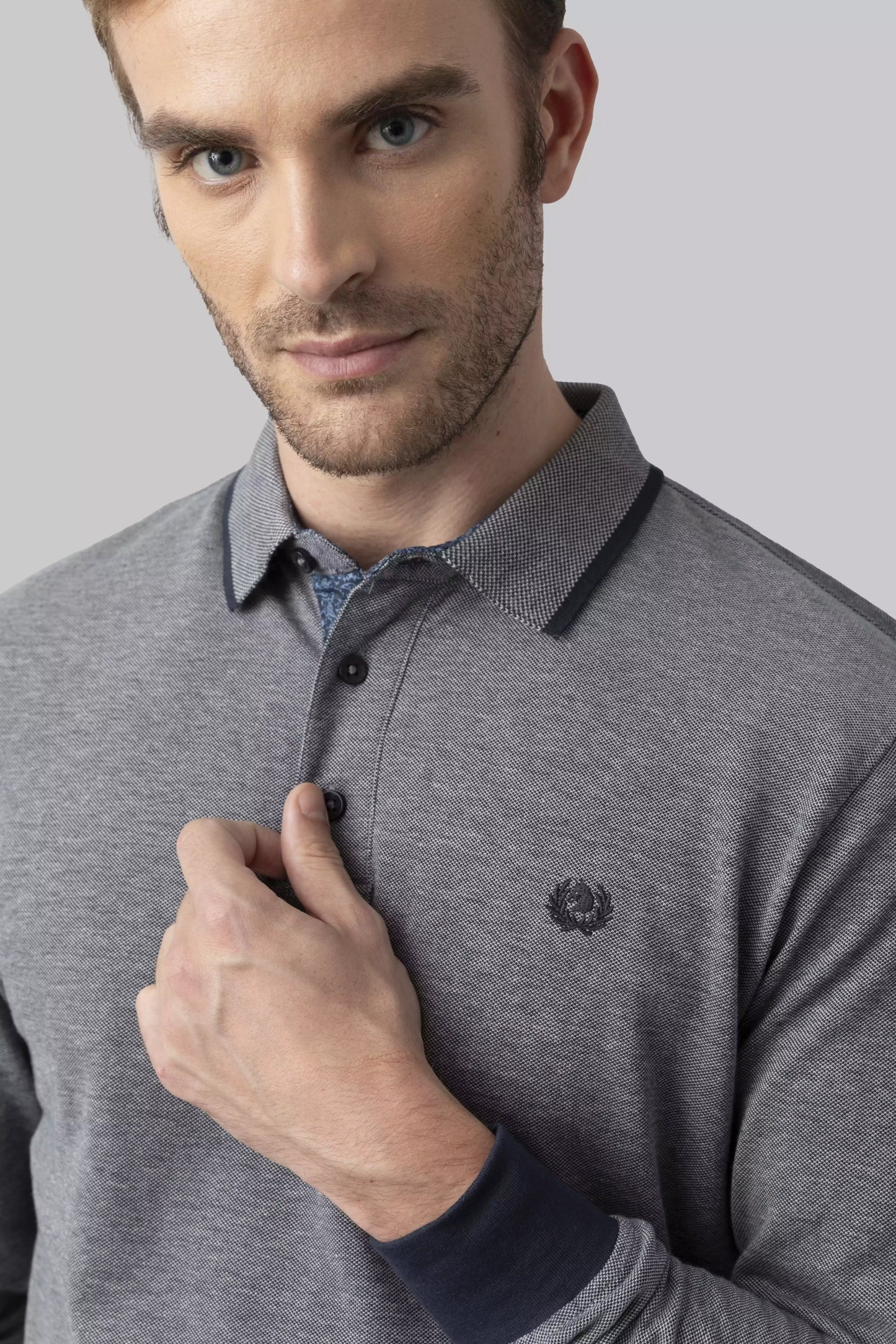 Two-tone effect long-sleeved polo shirt with inside neck print