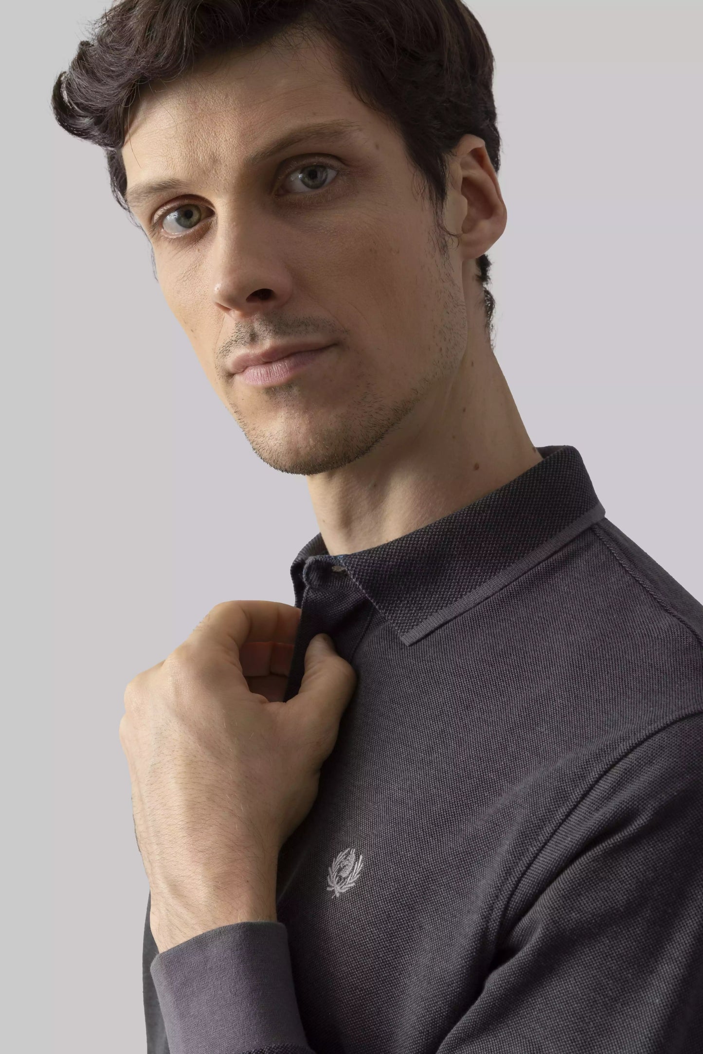 Two-tone effect long-sleeved polo shirt with inside neck print