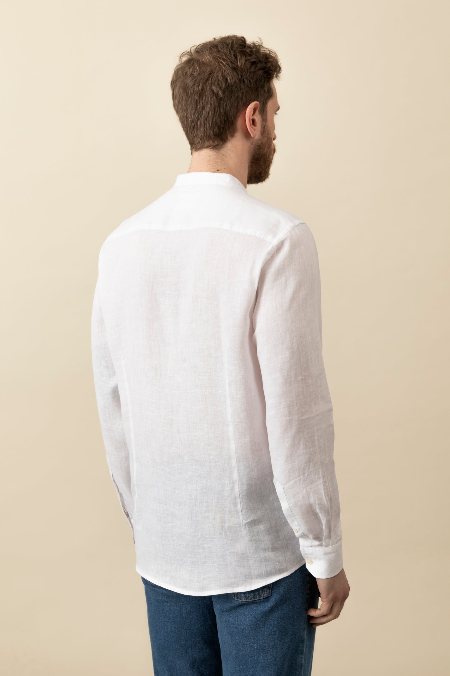 Mandarin collar shirt in 100% pure linen