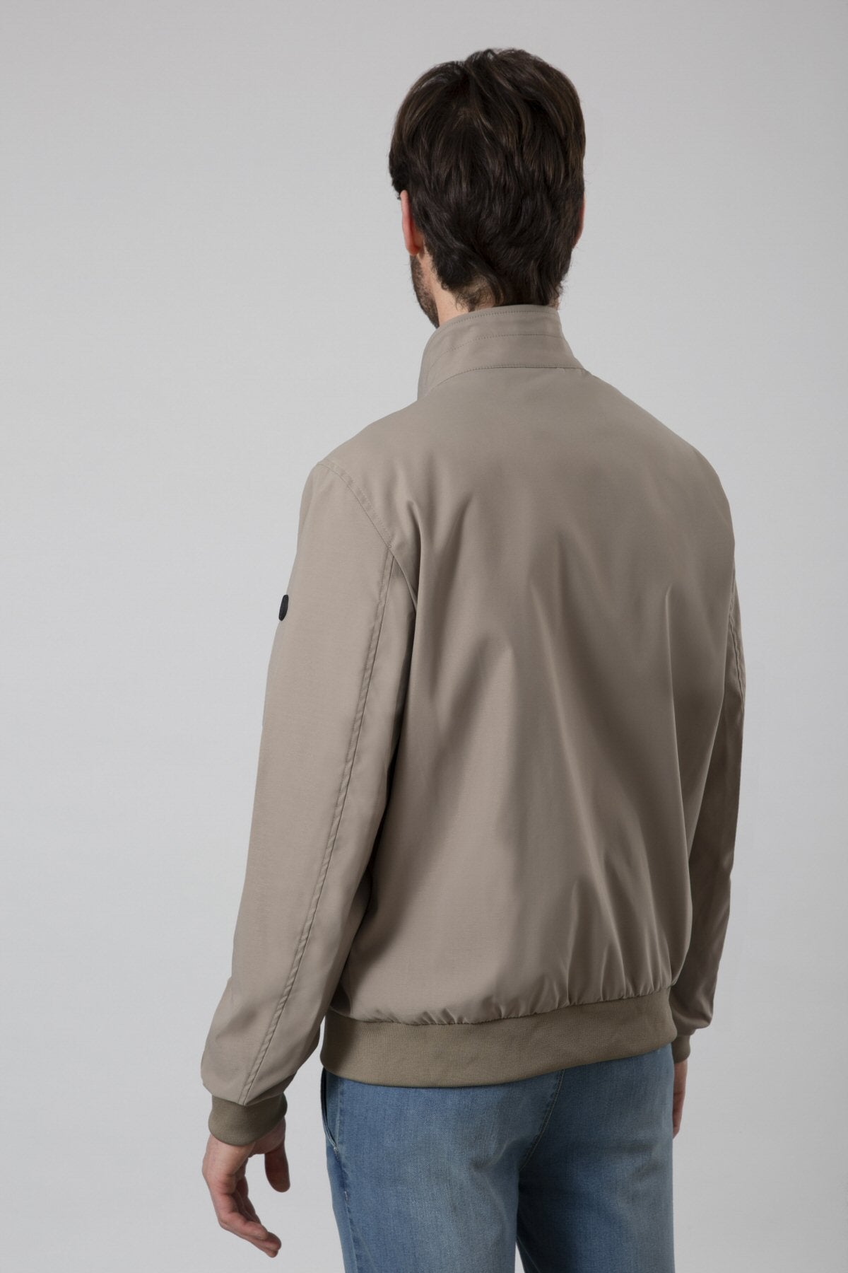 Giubbino Harrington