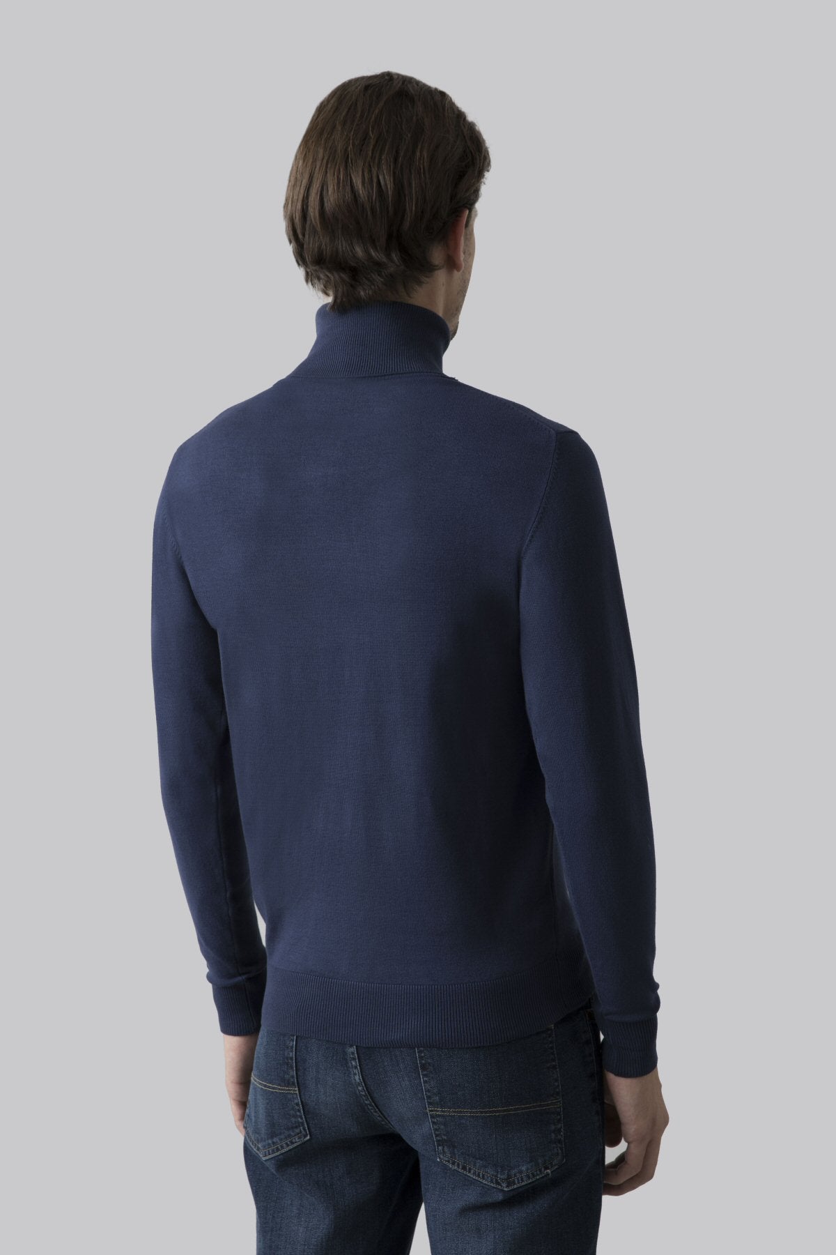 High-neck sweater