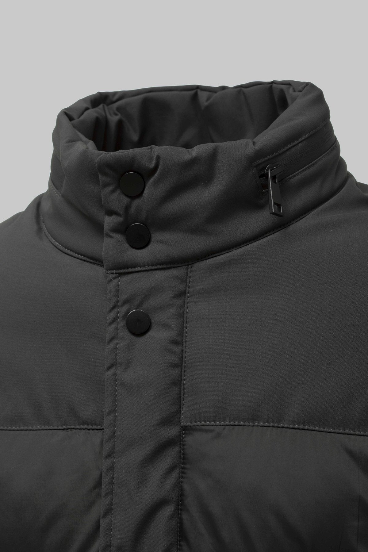 Padded two-material jacket