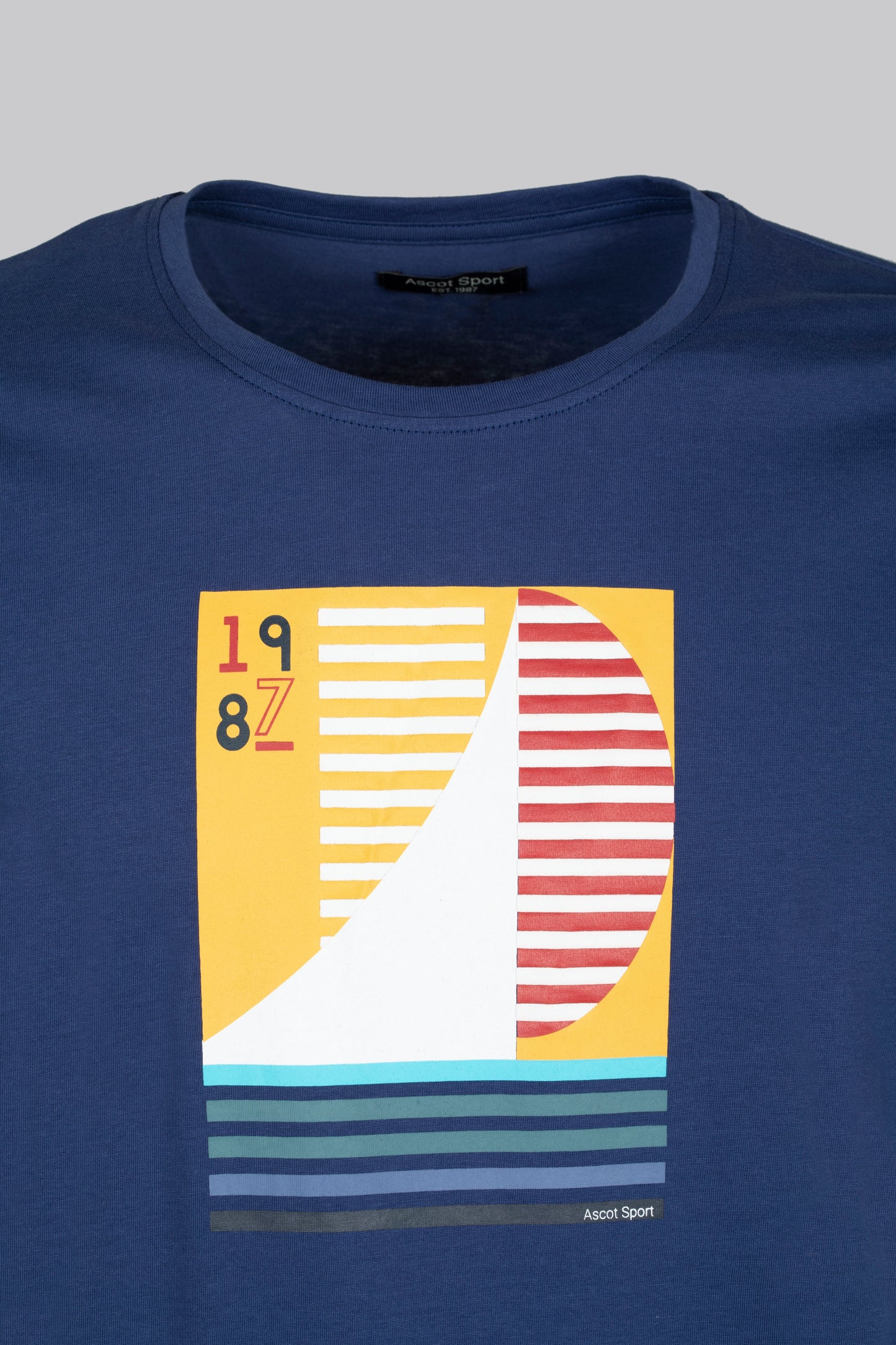 T-shirt con grafica
