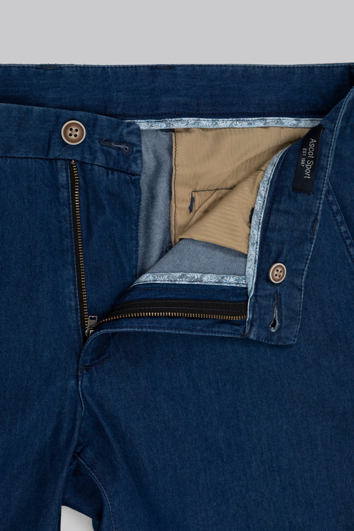 Pantalone chino in cotone denim light