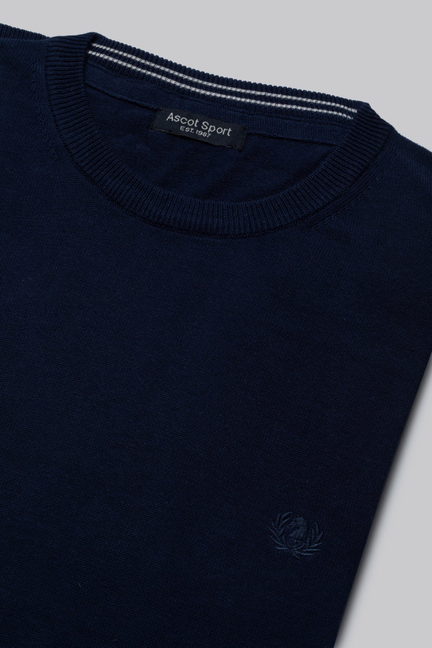 100% light cotton crew neck sweater