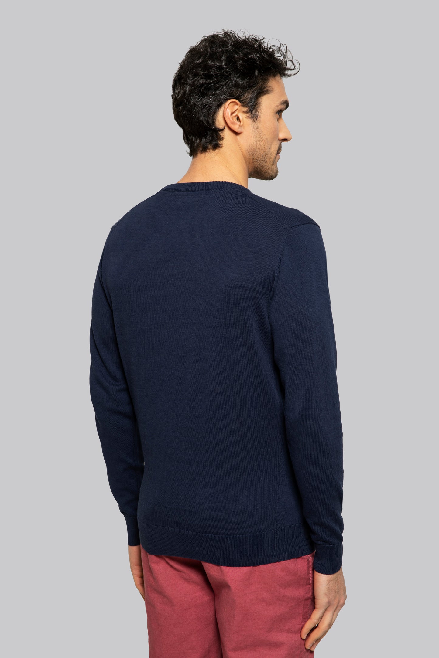 100% light cotton crew neck sweater