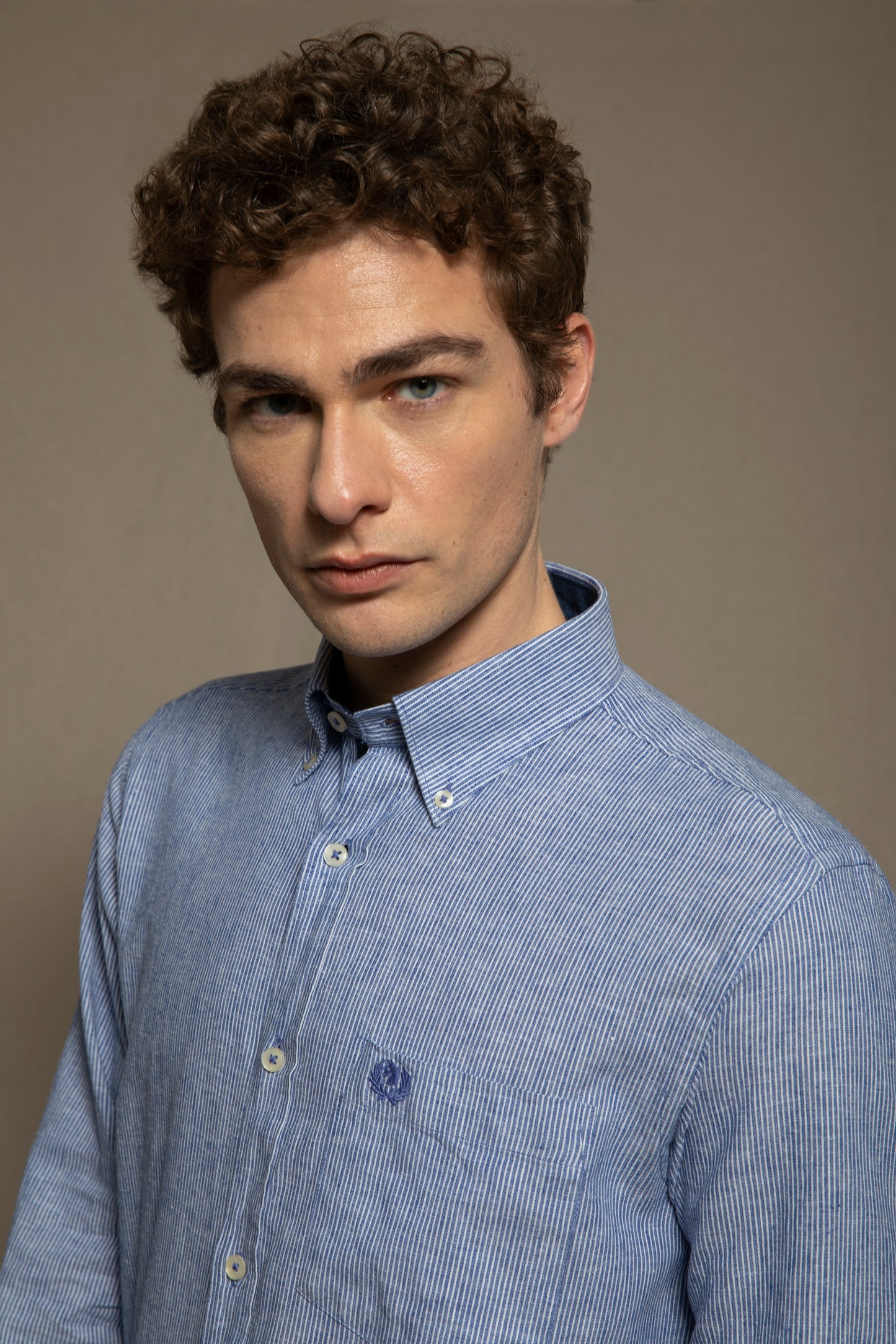 Camicia in fantasia in misto lino cotone riga piccola