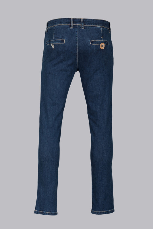 Jeans with five pockets