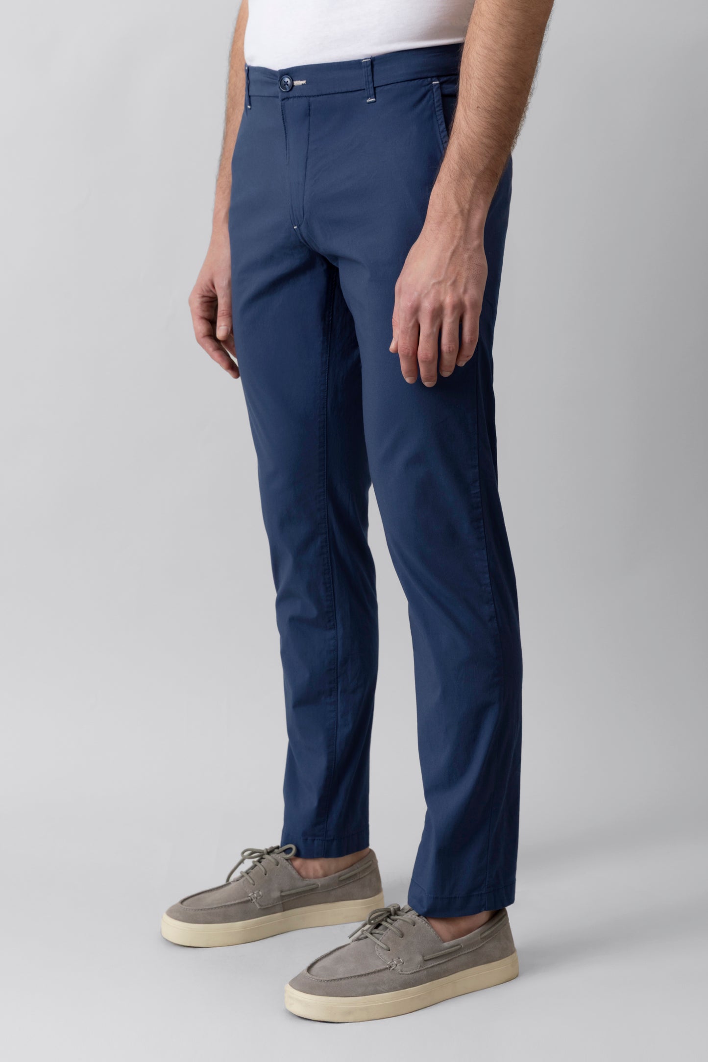 Pantalone Chino in popeline di cotone leggero stretch