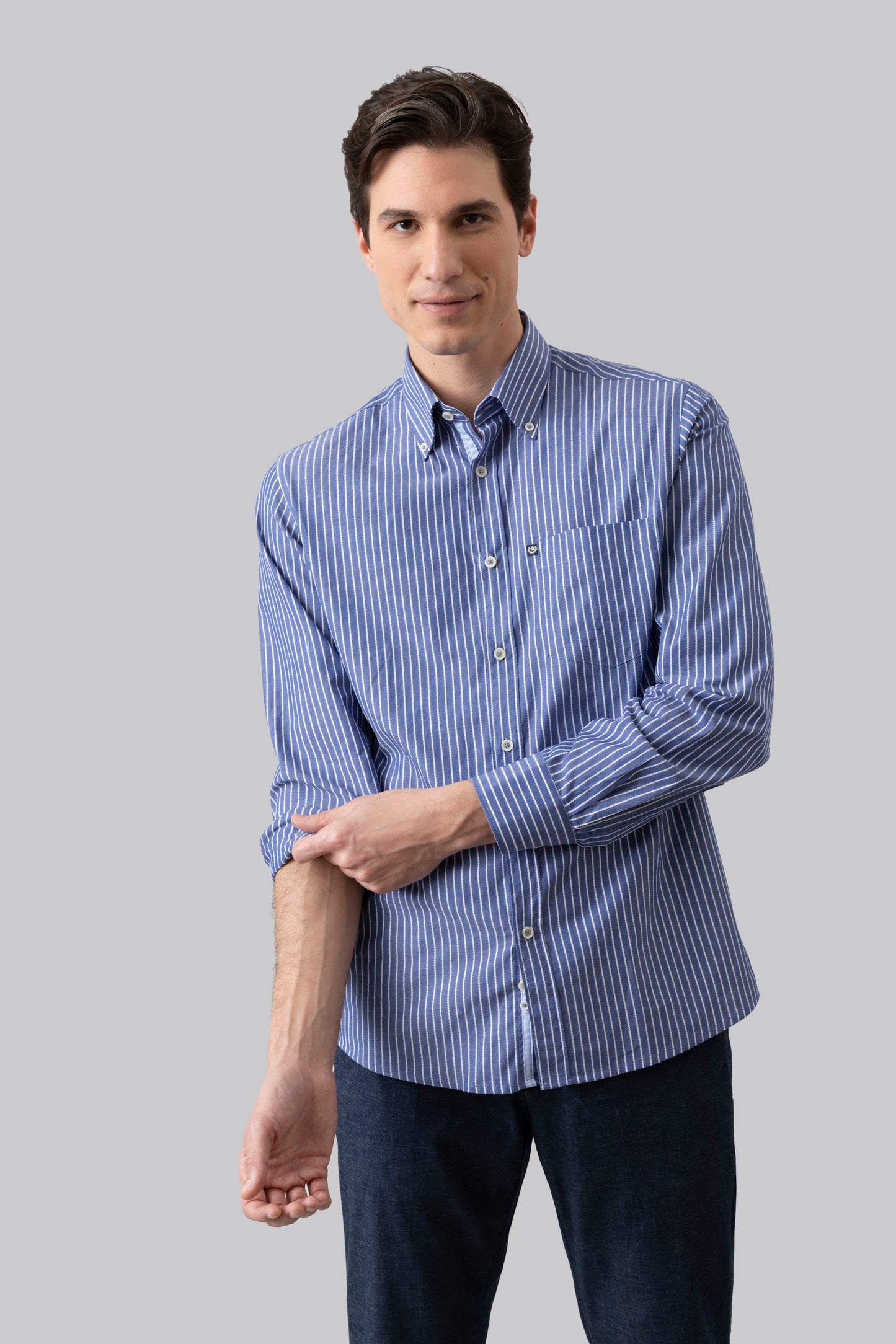 Camicia collo classico in riga jacquard di puro cotone blue bianco