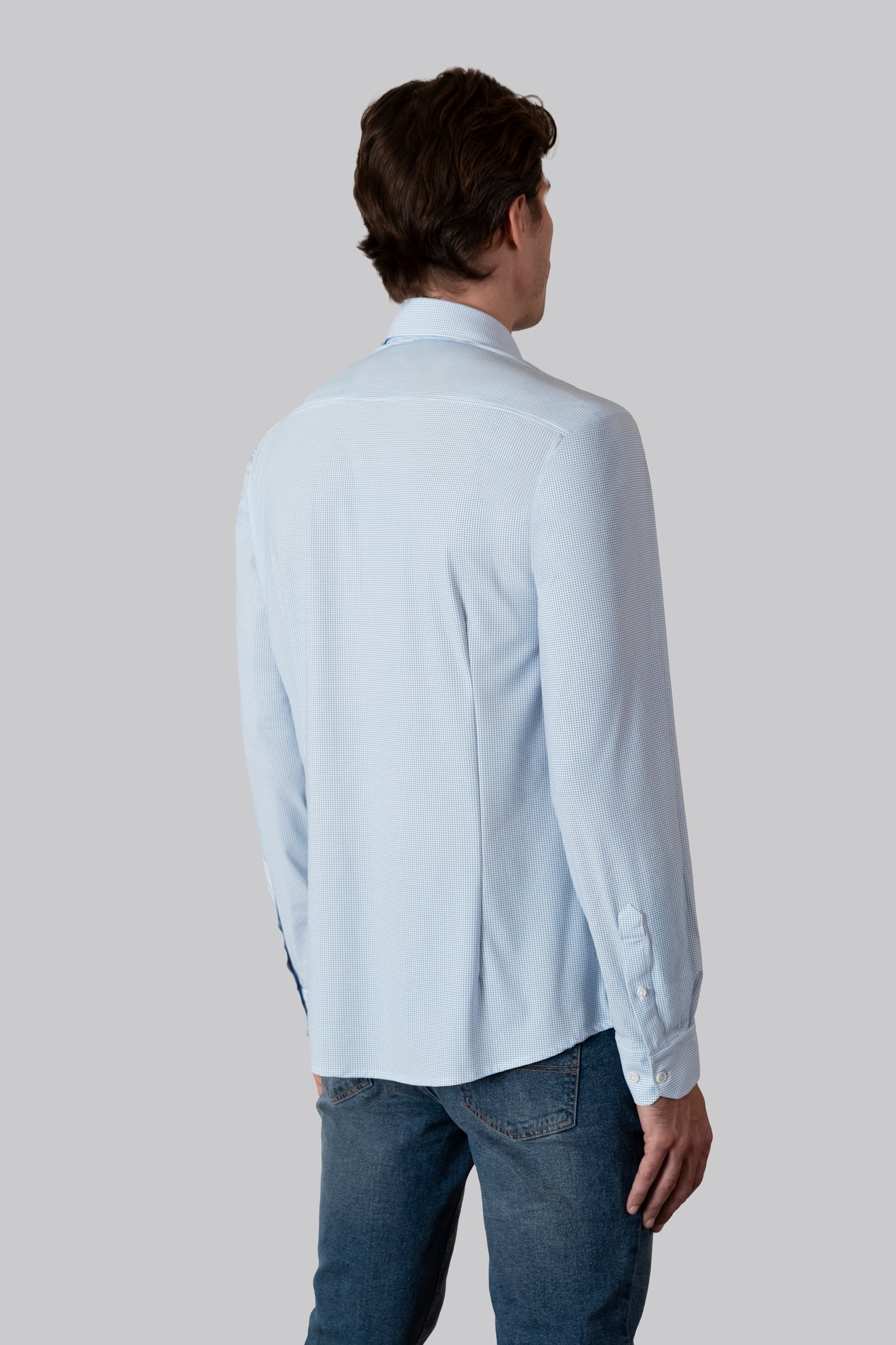 Camicia collo classico in tessuto stampato tech-stretch no stiro