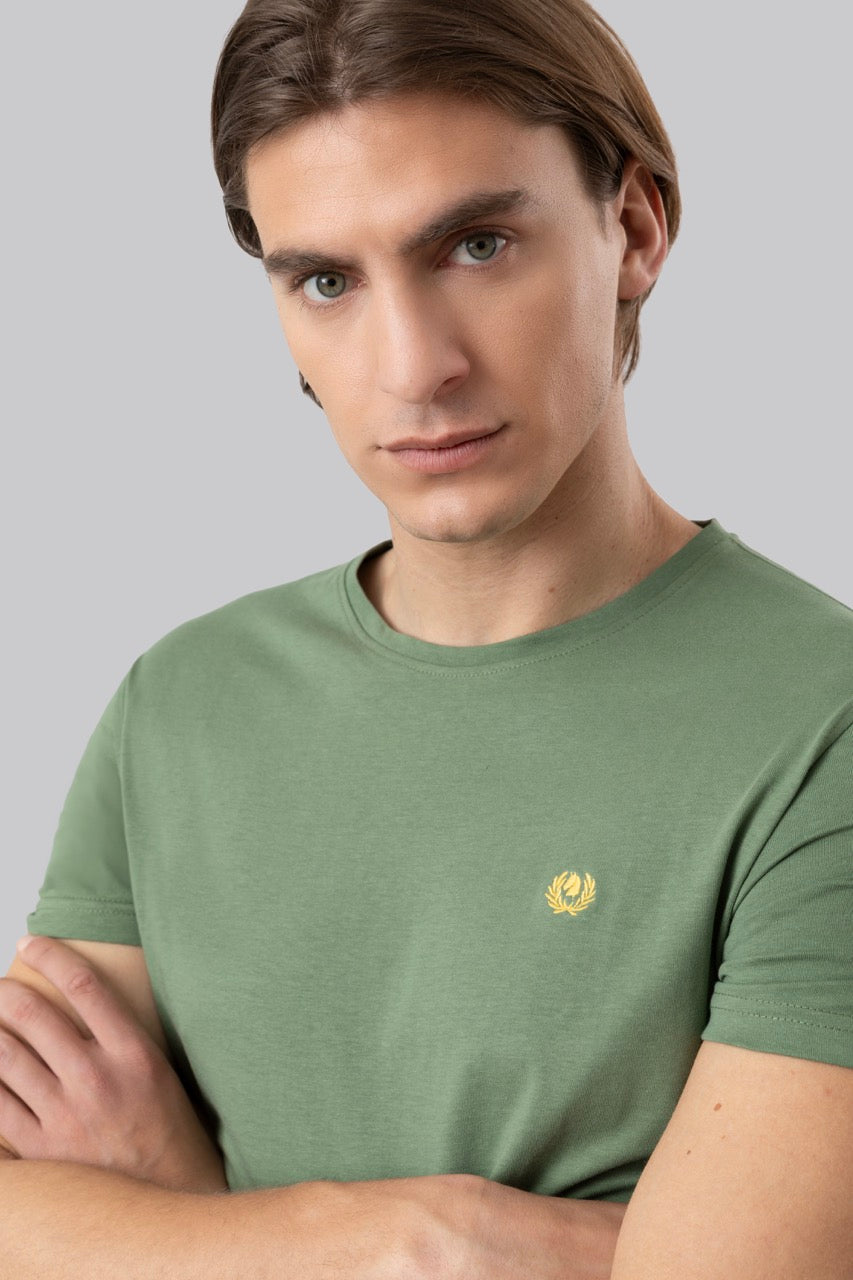 T-shirt 100% cotton with contrasting embroidery