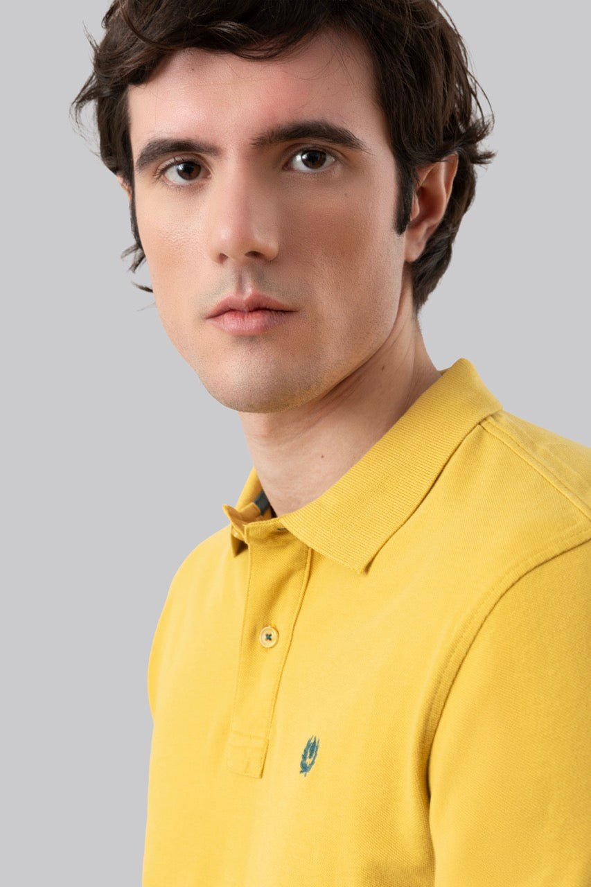 Polo in piquet di cotone con logo ricamato a contrasto