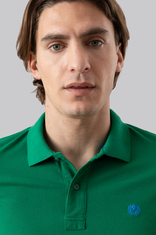 Polo in piquet di cotone con logo ricamato a contrasto