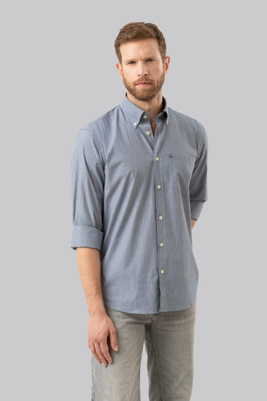 Camicia button down con taschino in popeline fantasia micro riga