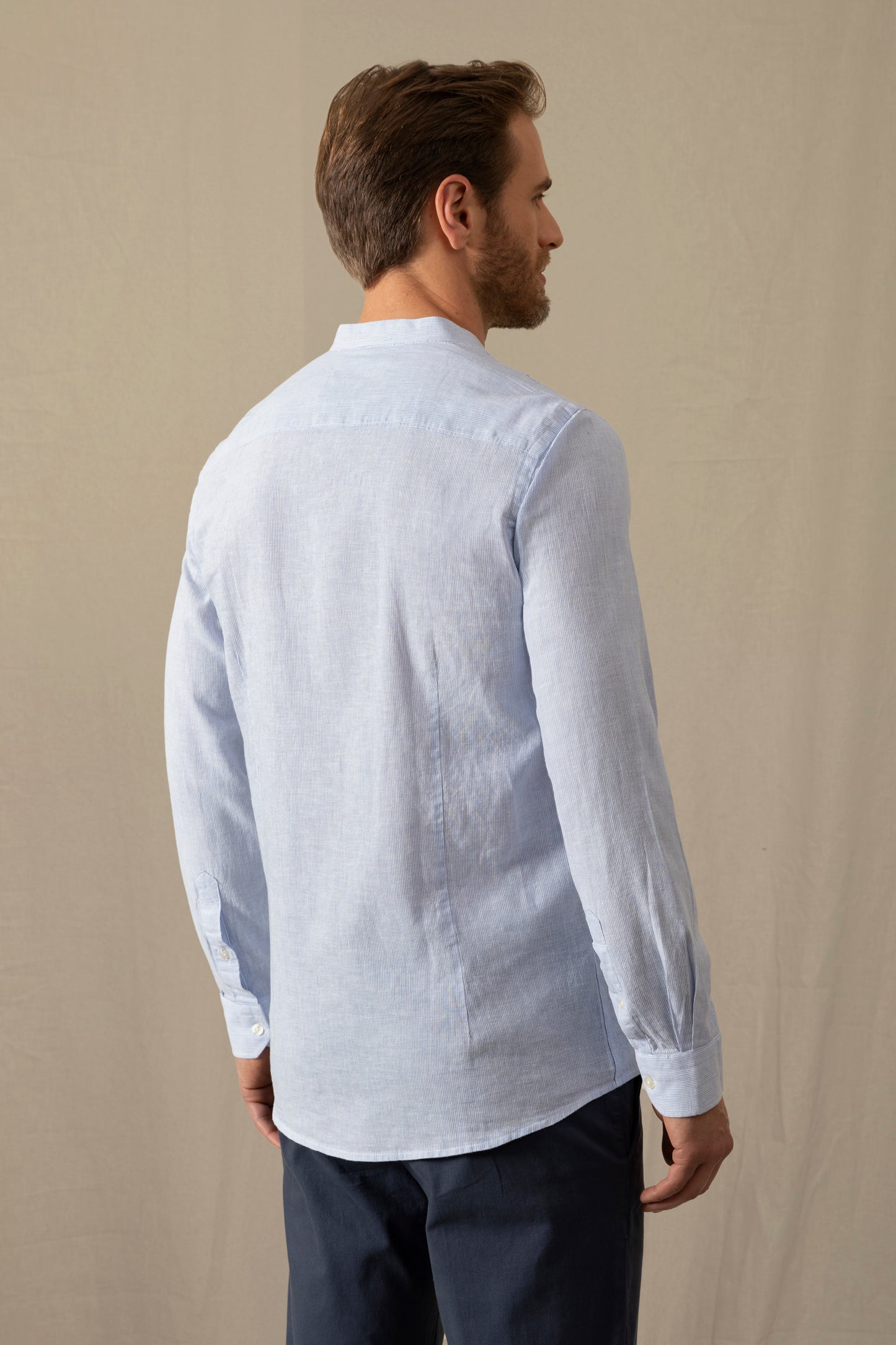 Camicia in misto lino cotone collo corea