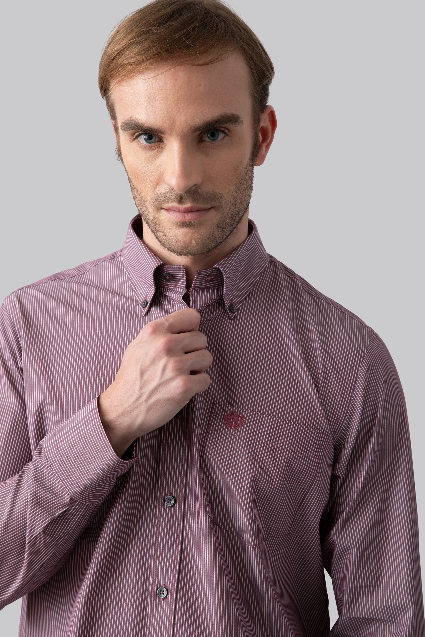 Camicia button down in popeline di cotone micro riga