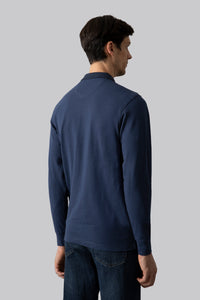 Polo manica lunga con taschino e dettaglio contrasto colore