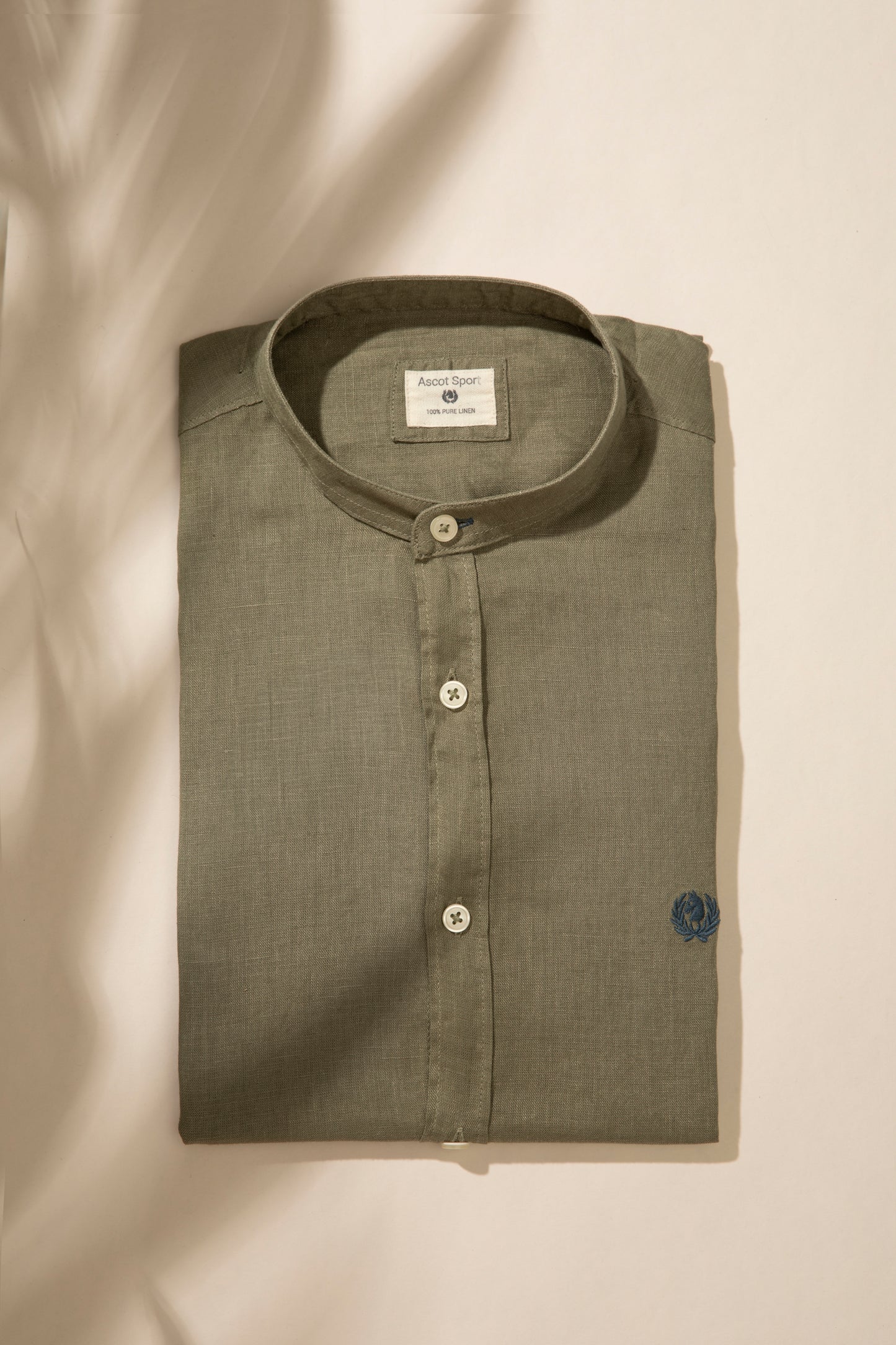 Mandarin collar shirt in 100% pure linen