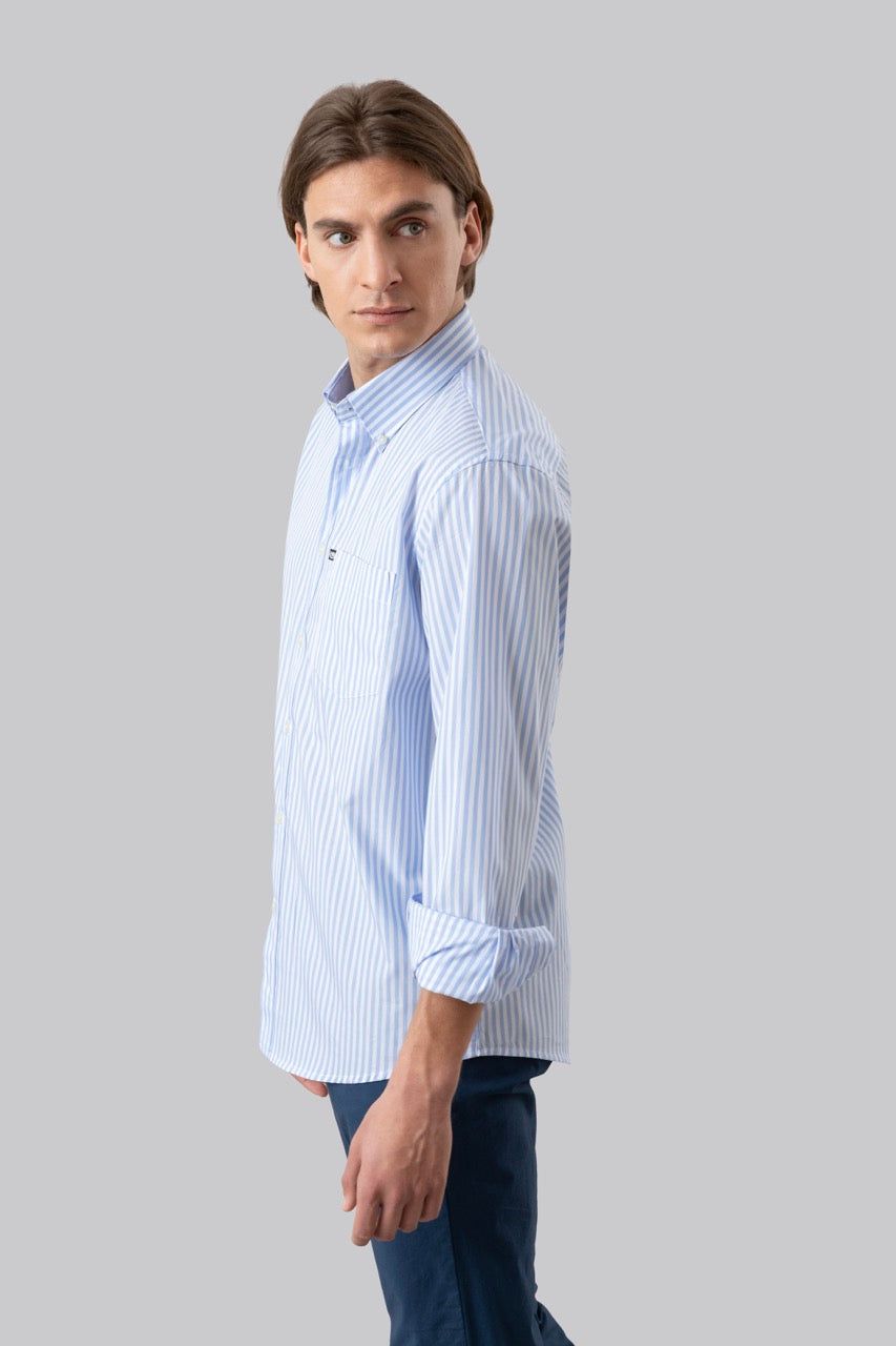 Camicia button down rigata in 100% popeline di cotone
