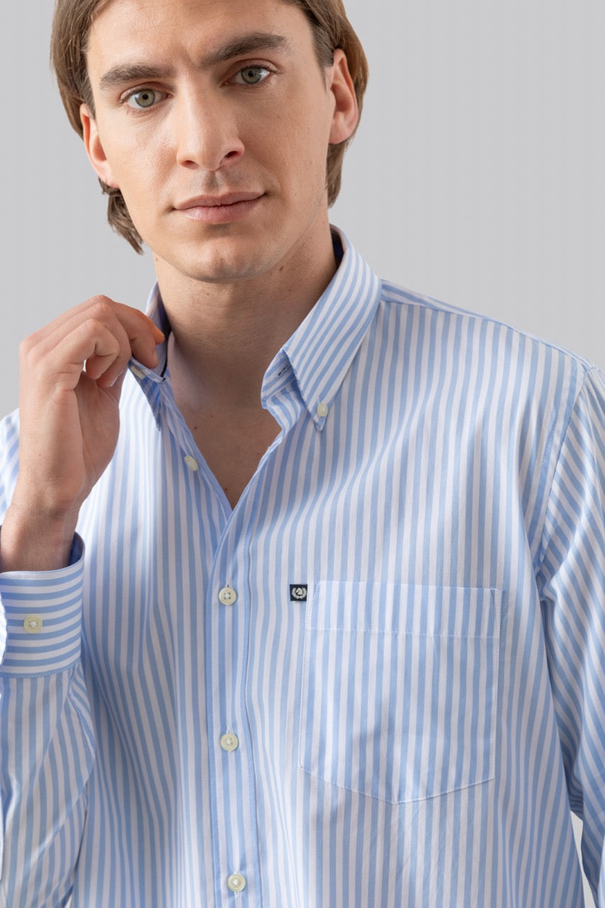 Camicia button down rigata in 100% popeline di cotone