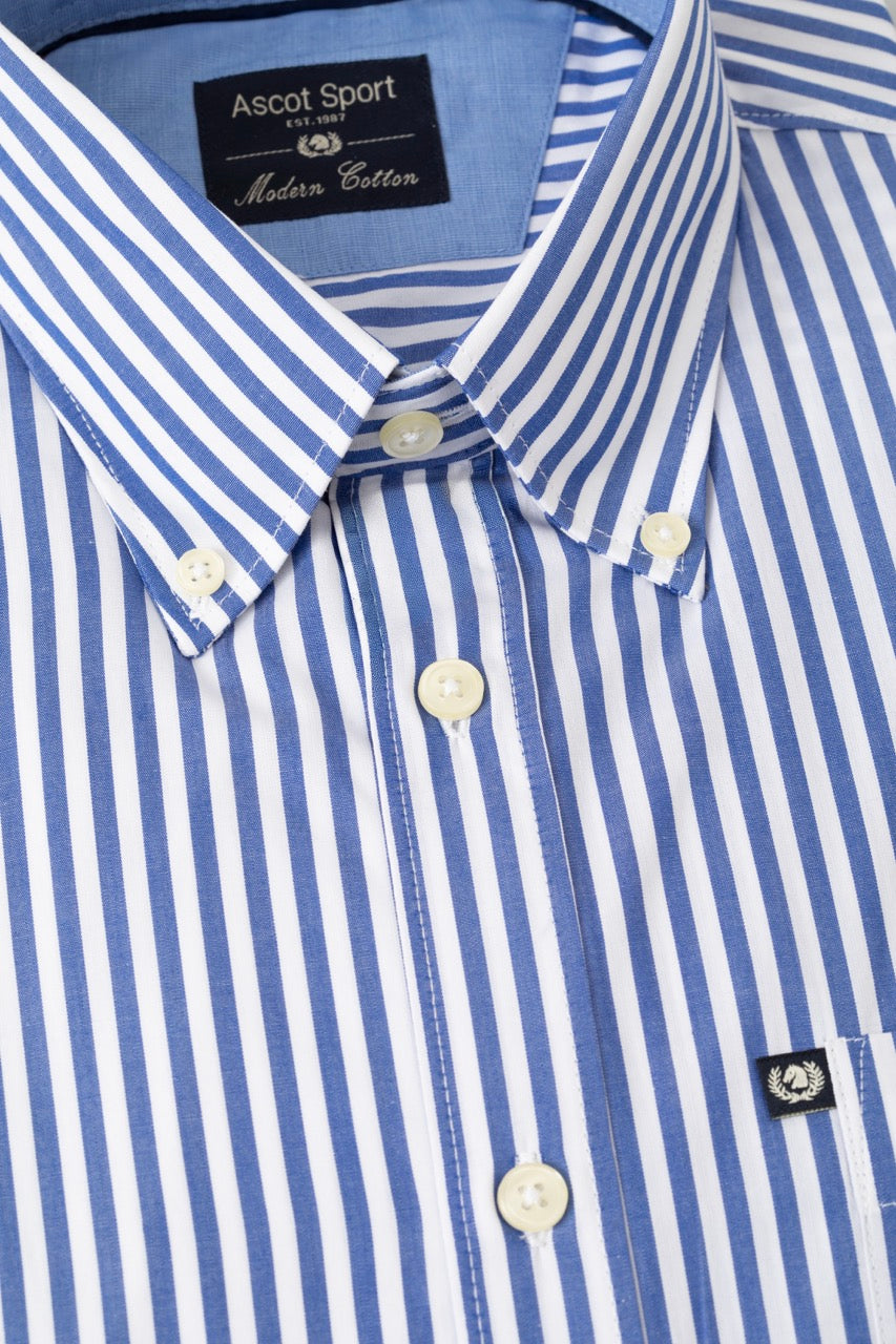Camicia button down rigata in 100% popeline di cotone