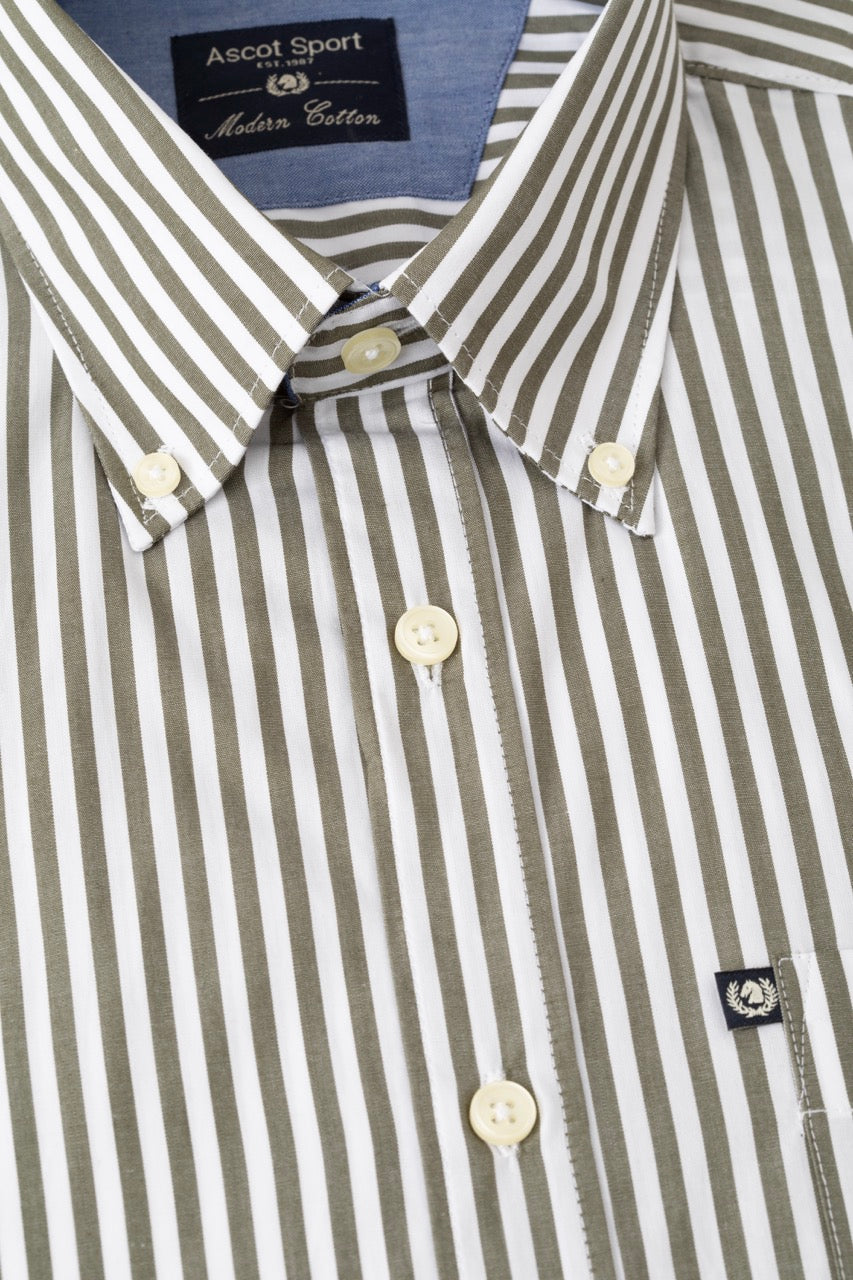 Camicia button down rigata in 100% popeline di cotone