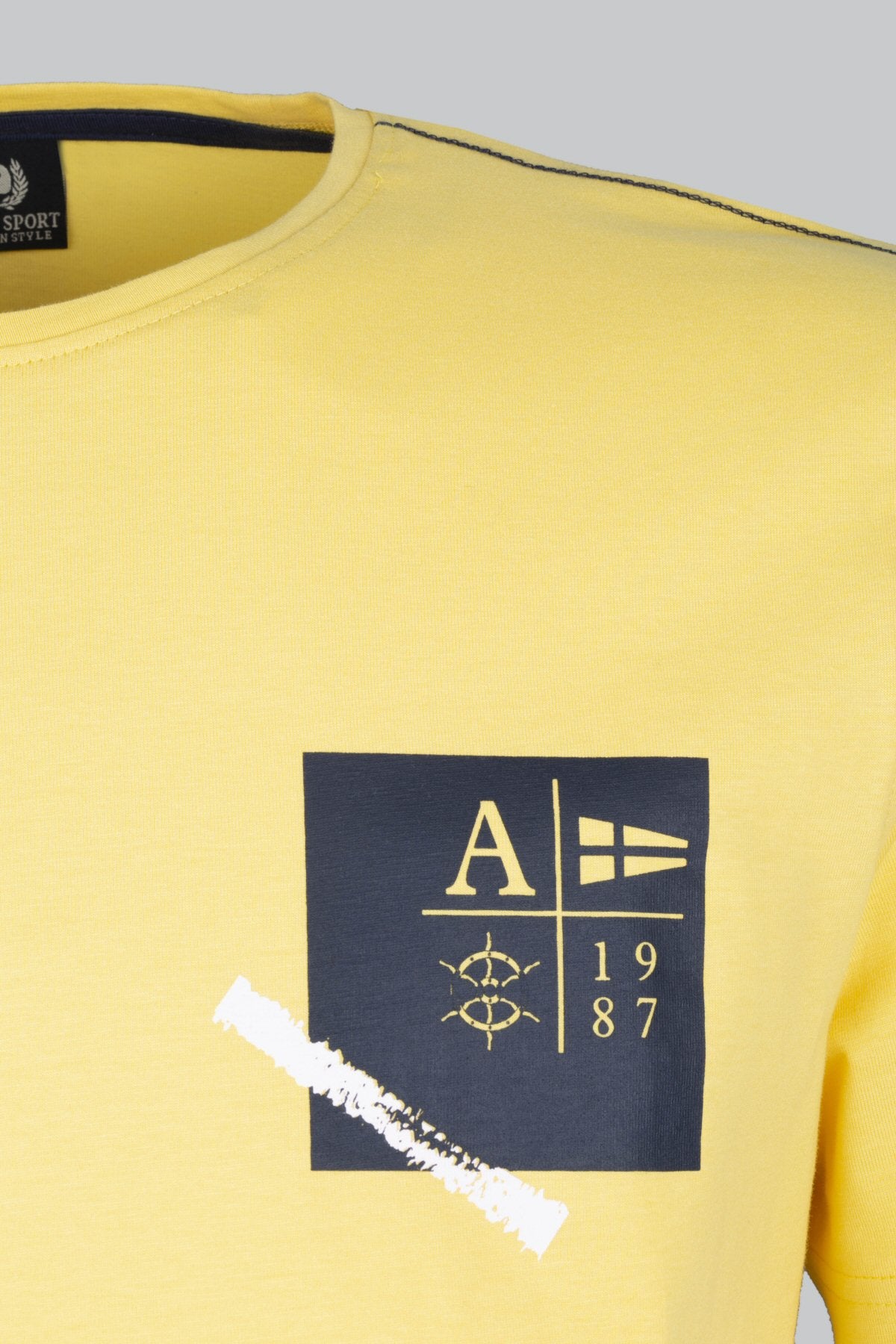 T-shirt with print