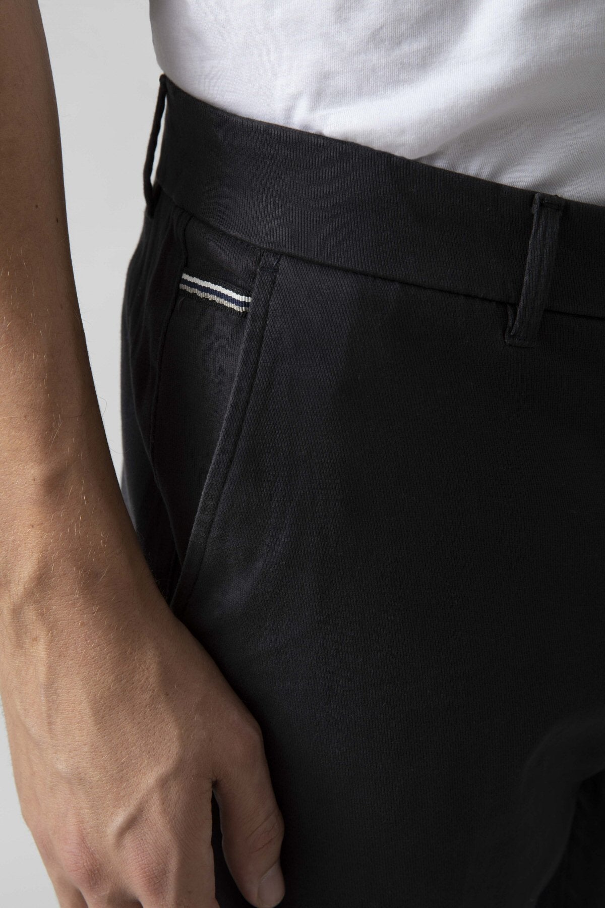 Pantalone chino diagonale di cotone