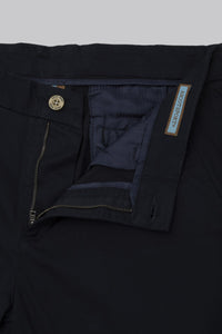 Pantalone chino in satin mano pesca