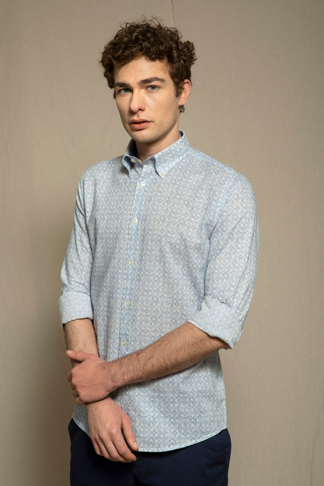 Camicia stampa maioliche in misto lino cotone