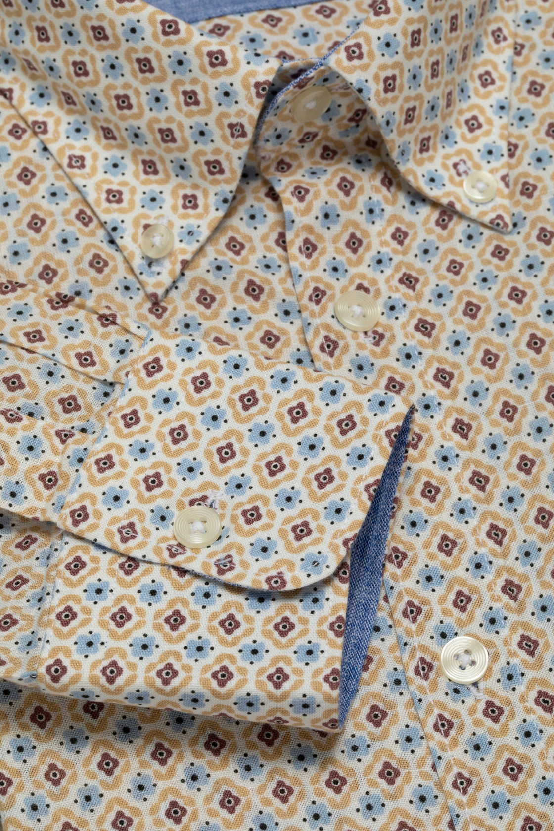 Camicia stampa fiore azulejos in misto lino cotone