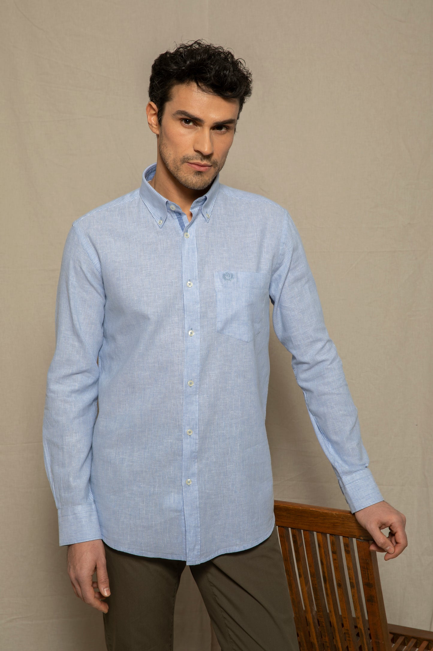 Camicia in fantasia in misto lino cotone riga piccola