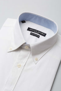 Camicia bianca con tasche