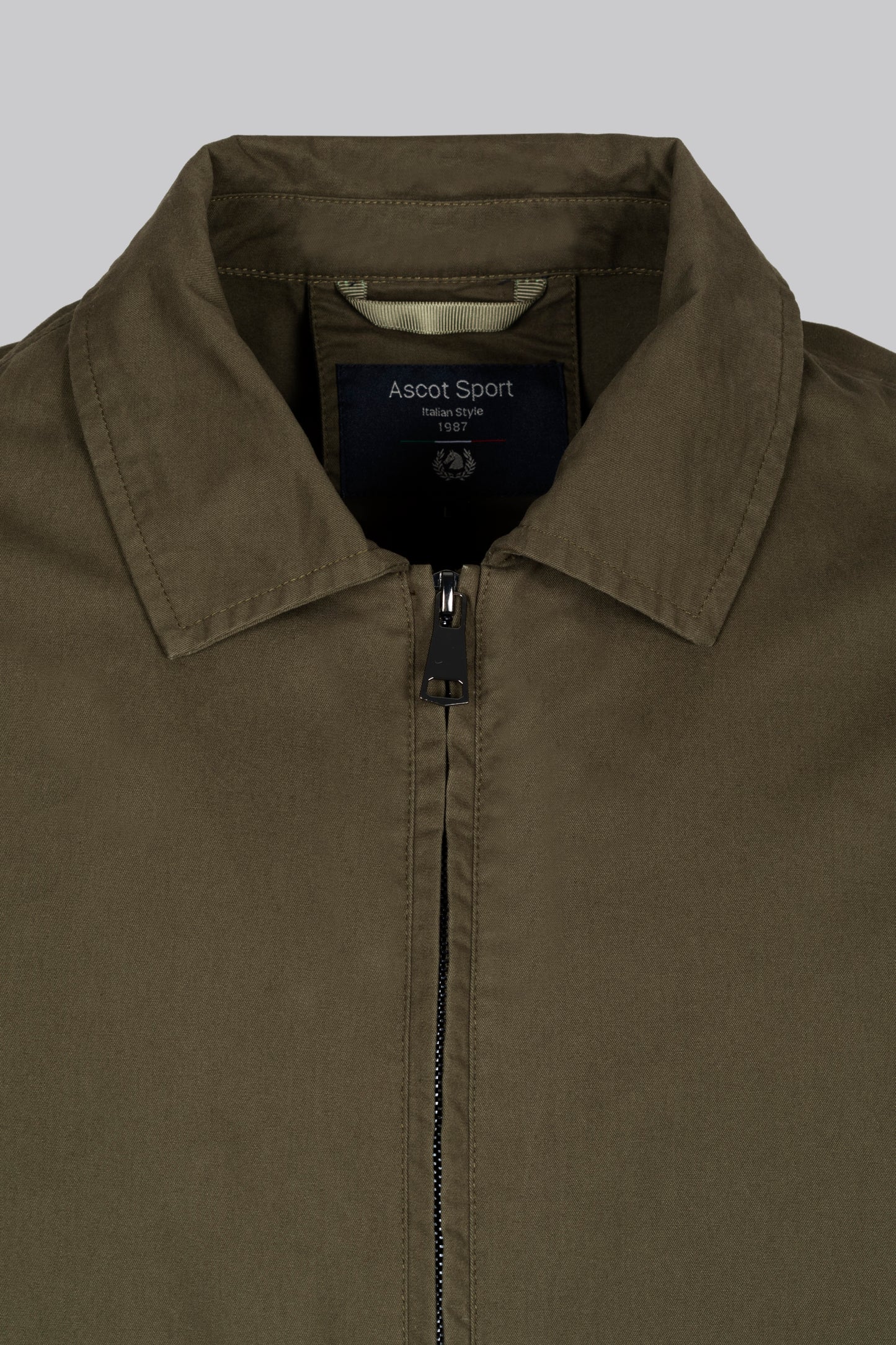 Giubbino in cotone con chiusura zip