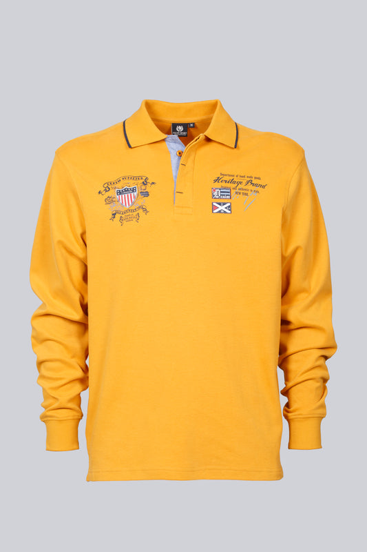 Polo with logos and contrasting details