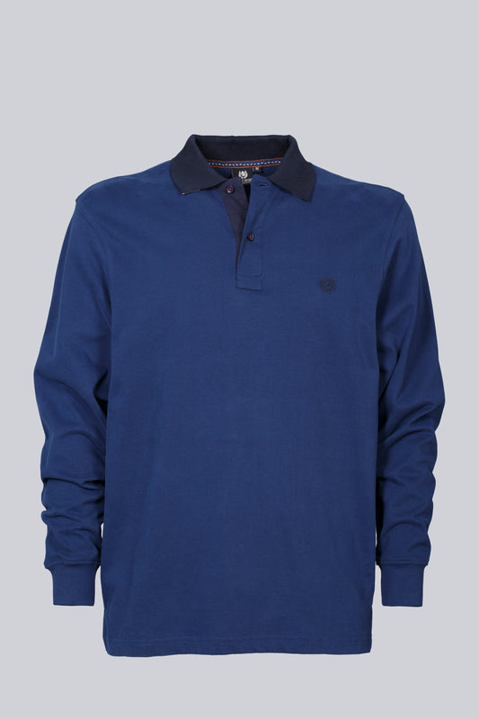 Polo blu con dettagli a contrasto