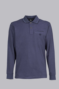 Polo blu con dettagli a contrasto