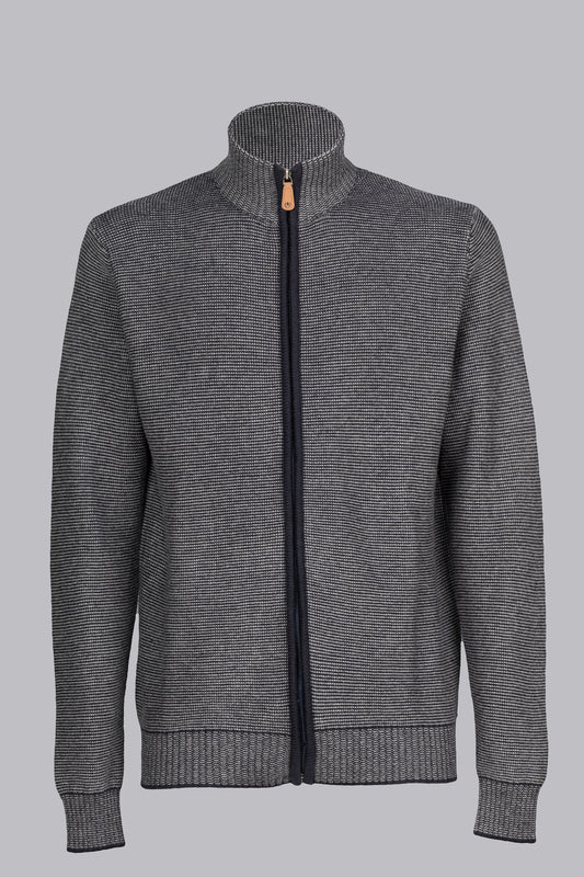 Maglione con collo alto